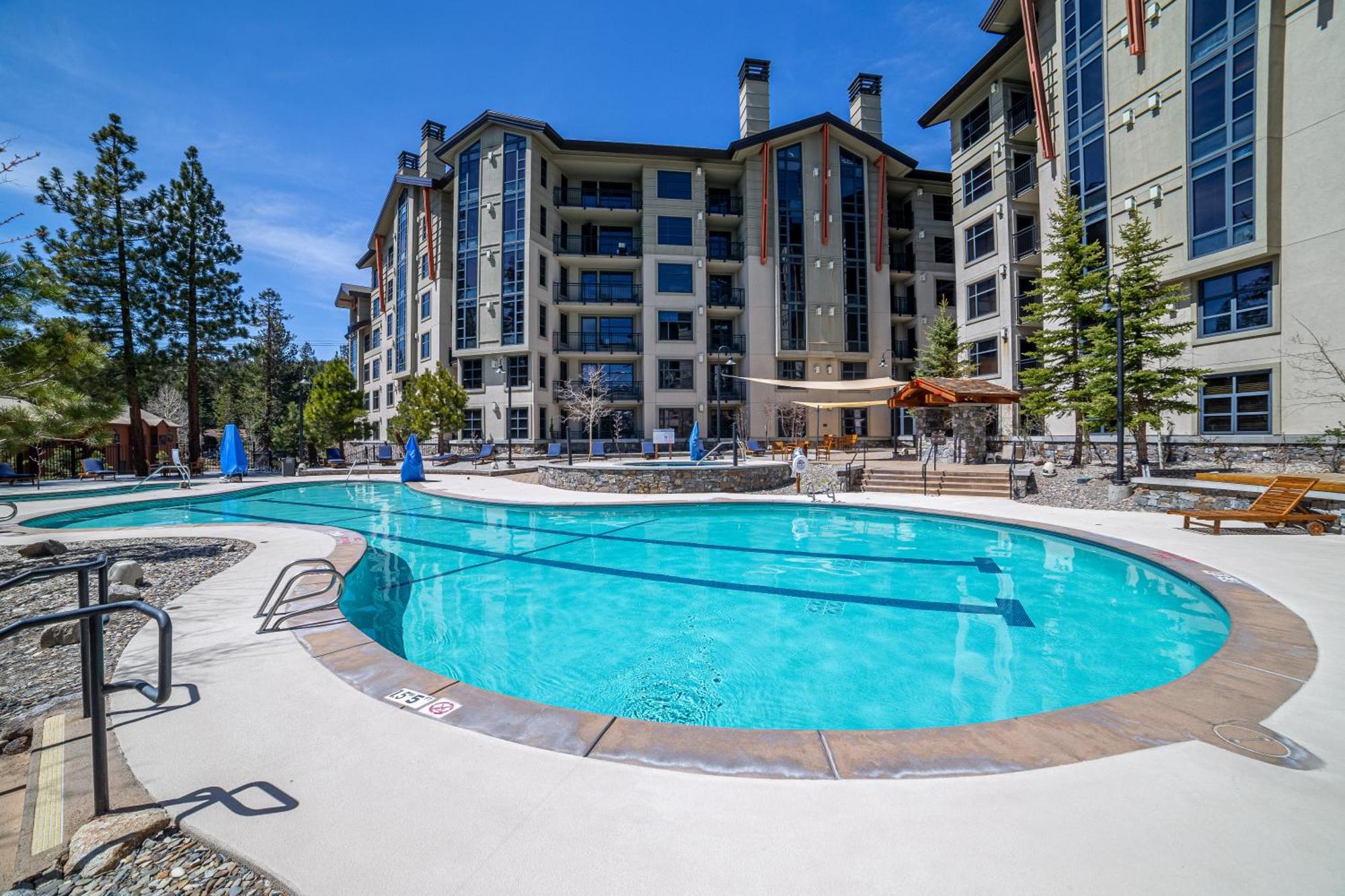 Updated Pet Friendly Monache With Views! Mammoth Lakes